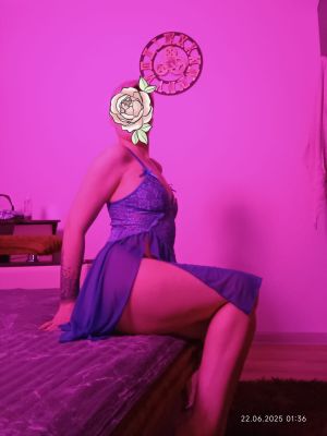 Девушки Новосибирска — инди АНАЛ-9000. Центр