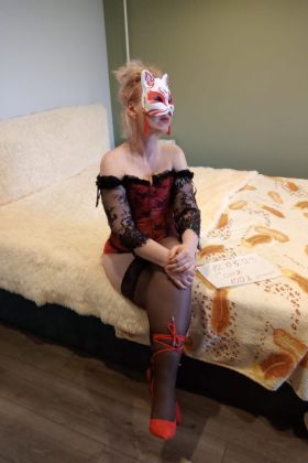 Проститутка СОНЯ ВЫЕЗД(38лет,Новосибирск)